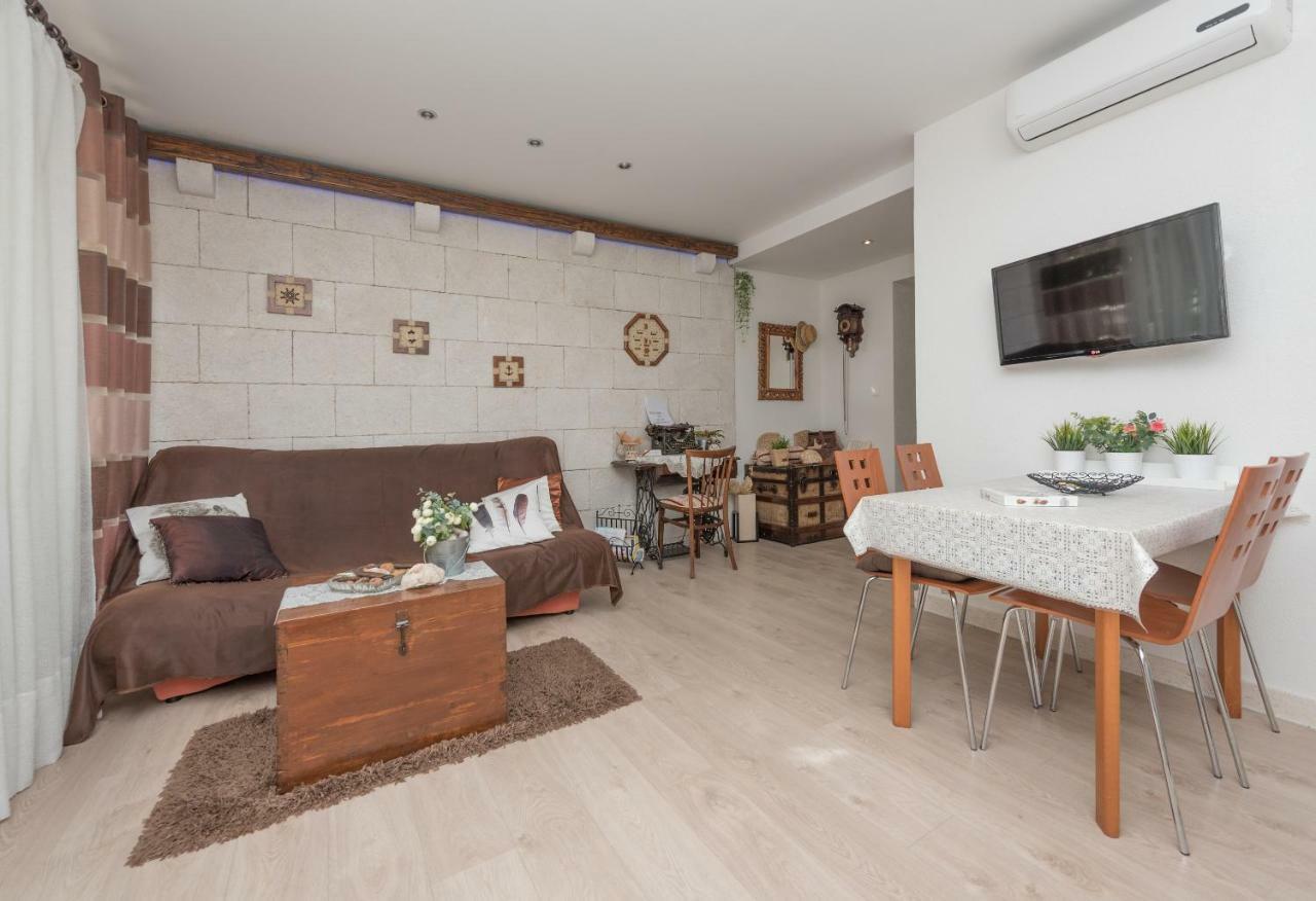 Apartmani Antunovic Podgora Buitenkant foto